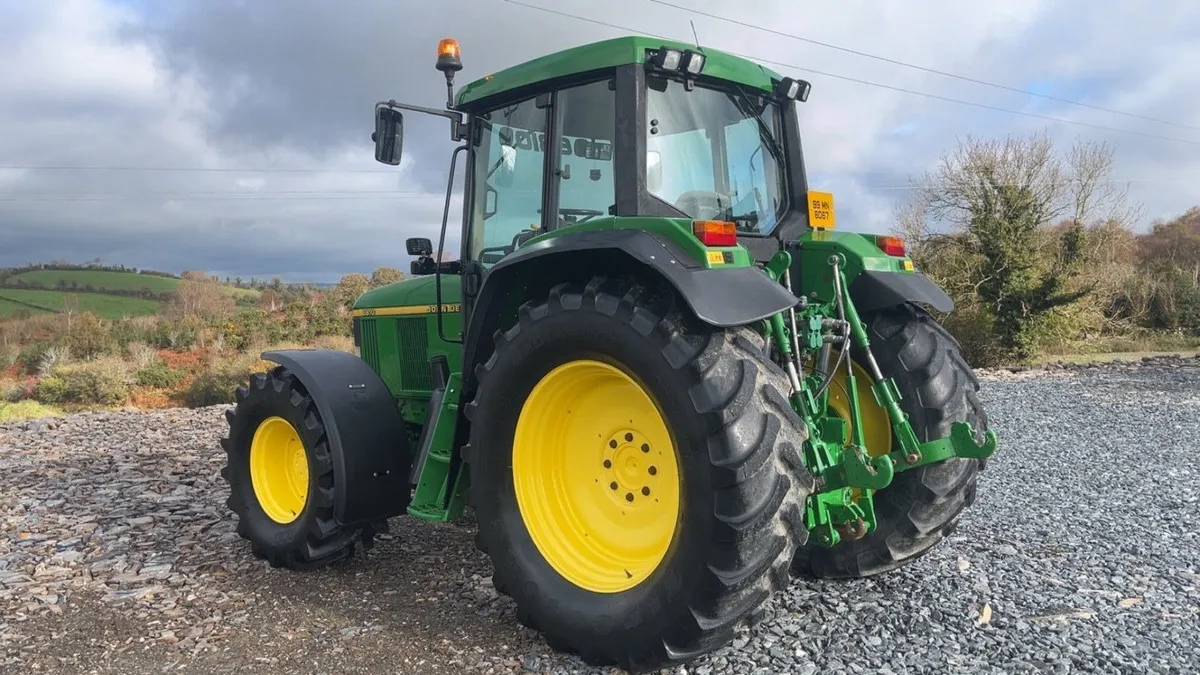 John Deere 6810 - Image 3