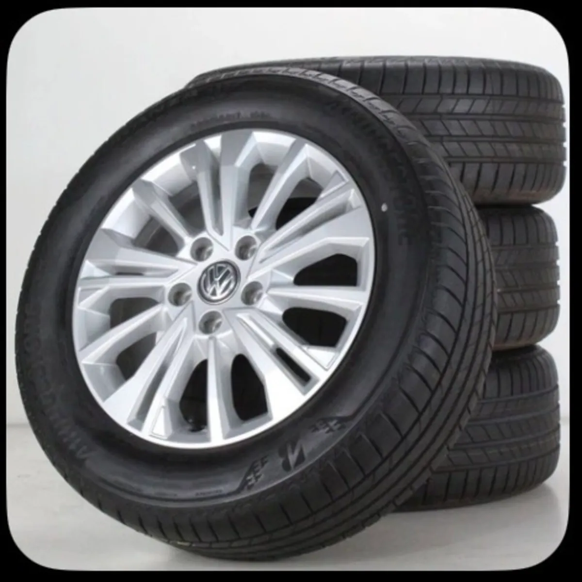 Brand New Genuine 17” Transporter Alloy Rims & Tyr - Image 3