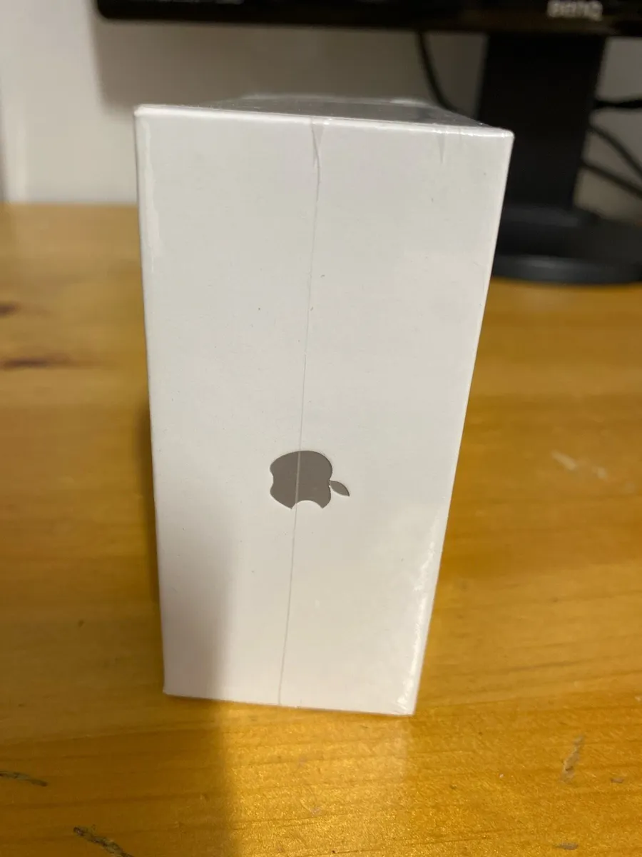 Apple AirPod pro - Image 2
