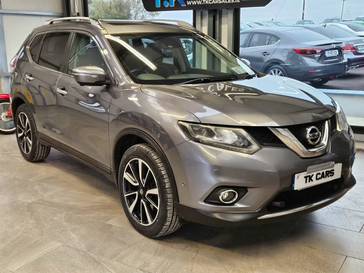 14 NISSAN X-TRAIL SV - Image 1