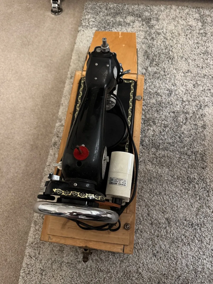 Electric Sewing Machine - Image 3