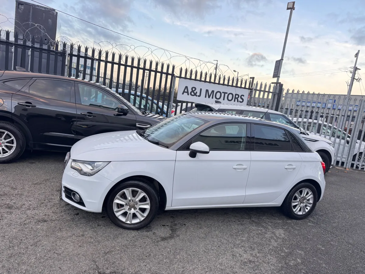 14 AUDI A1 1.4 Automatic - Image 2