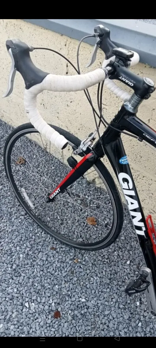 GIANT DEFY RACER BIKE - Image 4