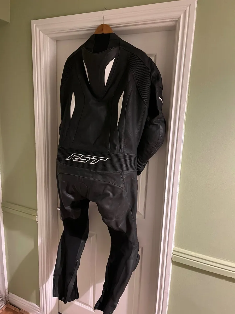 Motorcycle One piece suit - Image 2