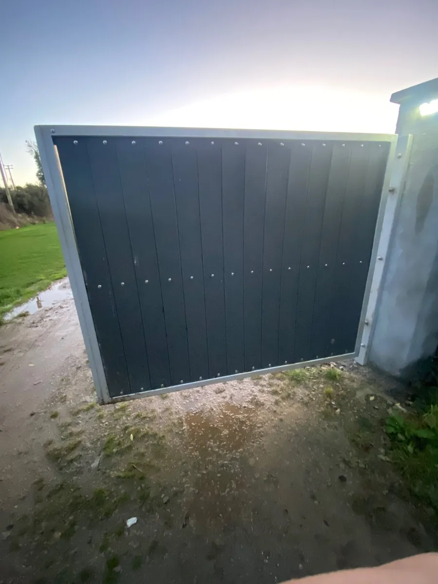 Gate - Image 4