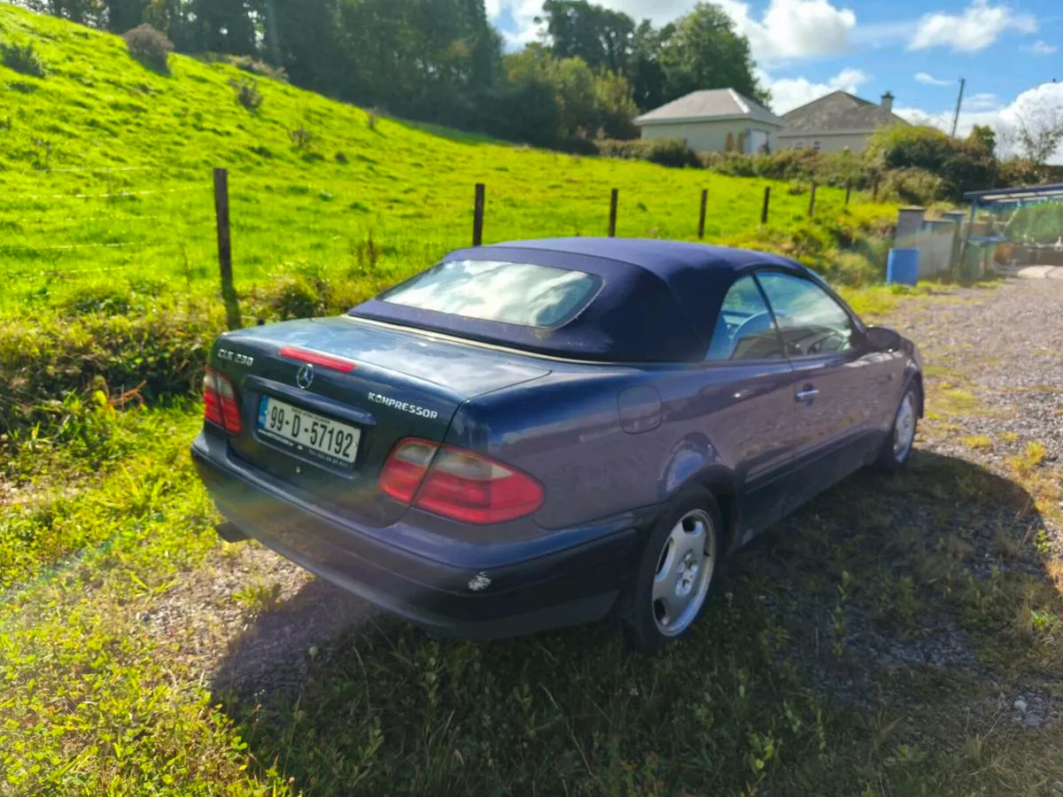Mercedes clk230 - Image 4