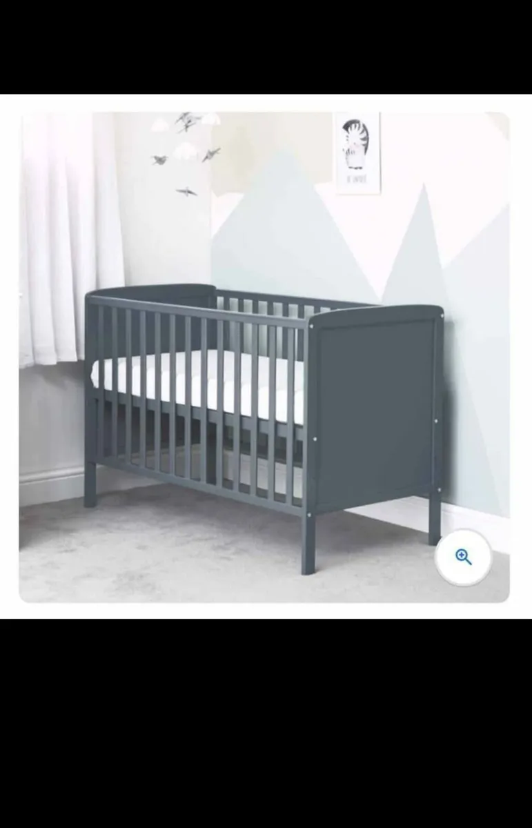 Childs cot like new - Image 2