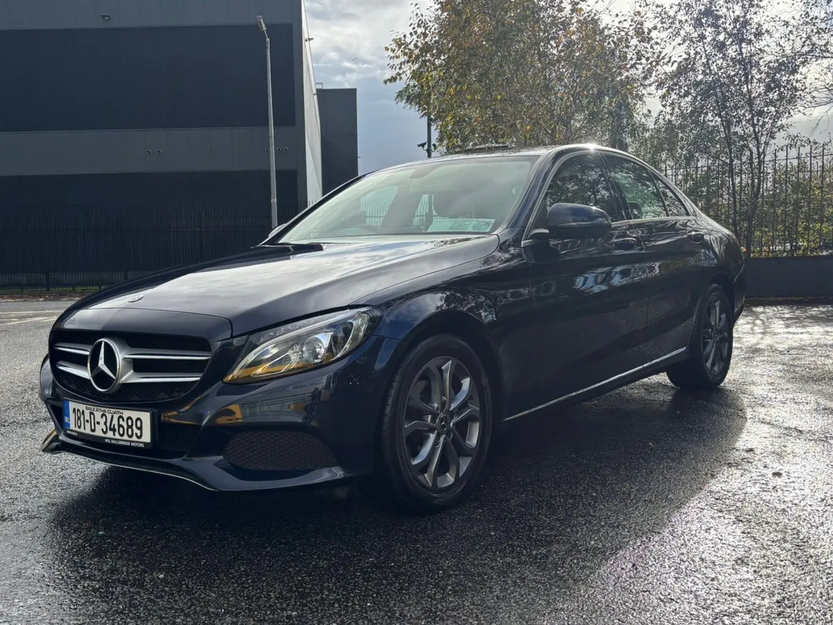 Mercedes-Benz C180 Avantgarde 1.6 Petrol Auto - Image 4
