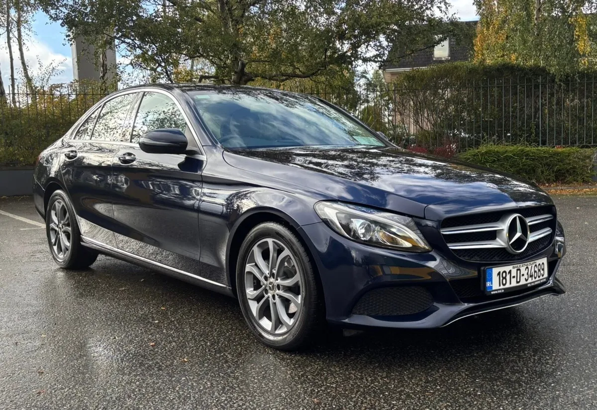 Mercedes-Benz C180 Avantgarde 1.6 Petrol Auto - Image 1