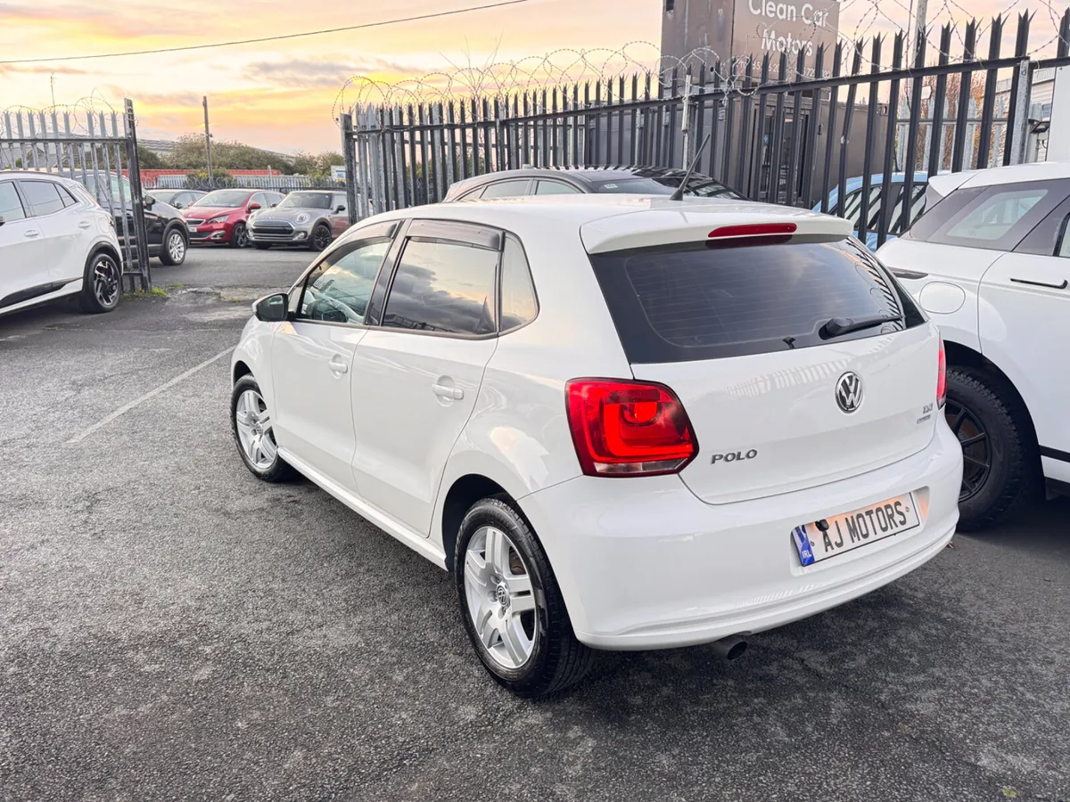 14 VW POLO 1.2 AUTOMATIC - Image 4