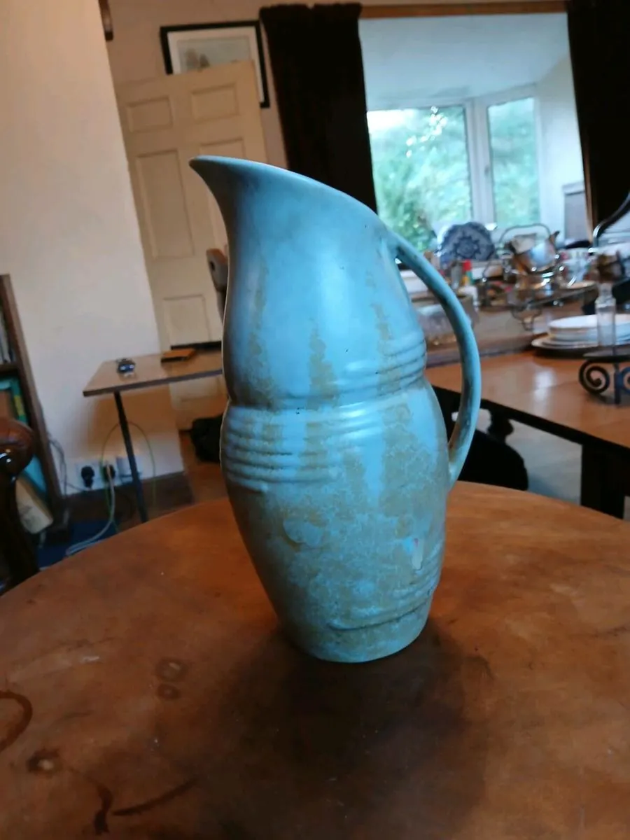 Berwick jug - Image 1