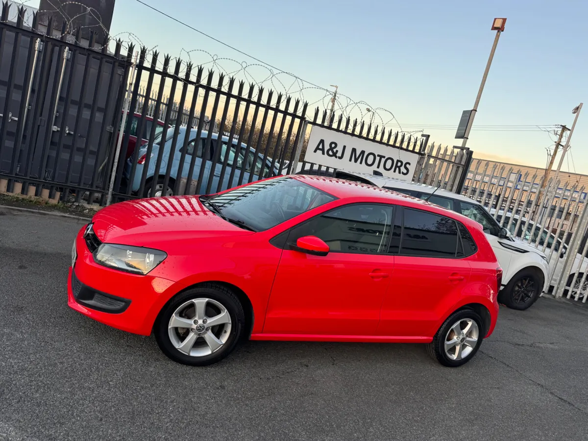VW POLO 1.2 AUTOMATIC - Image 2