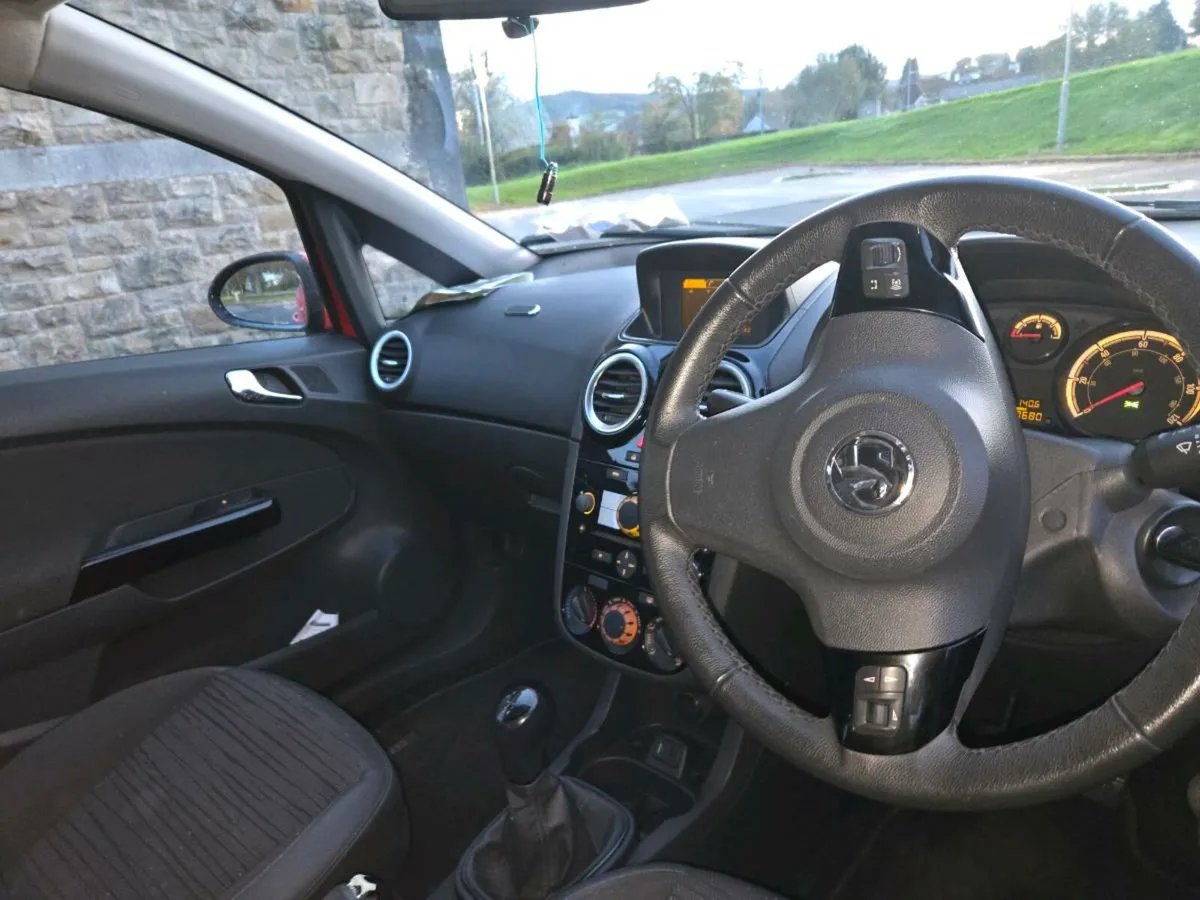 14 vauxhall corsa 1l tax new nct - Image 3