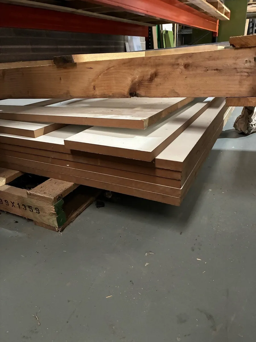 White Laminated Mdf (22mm) x5, 10ft x 5ft
