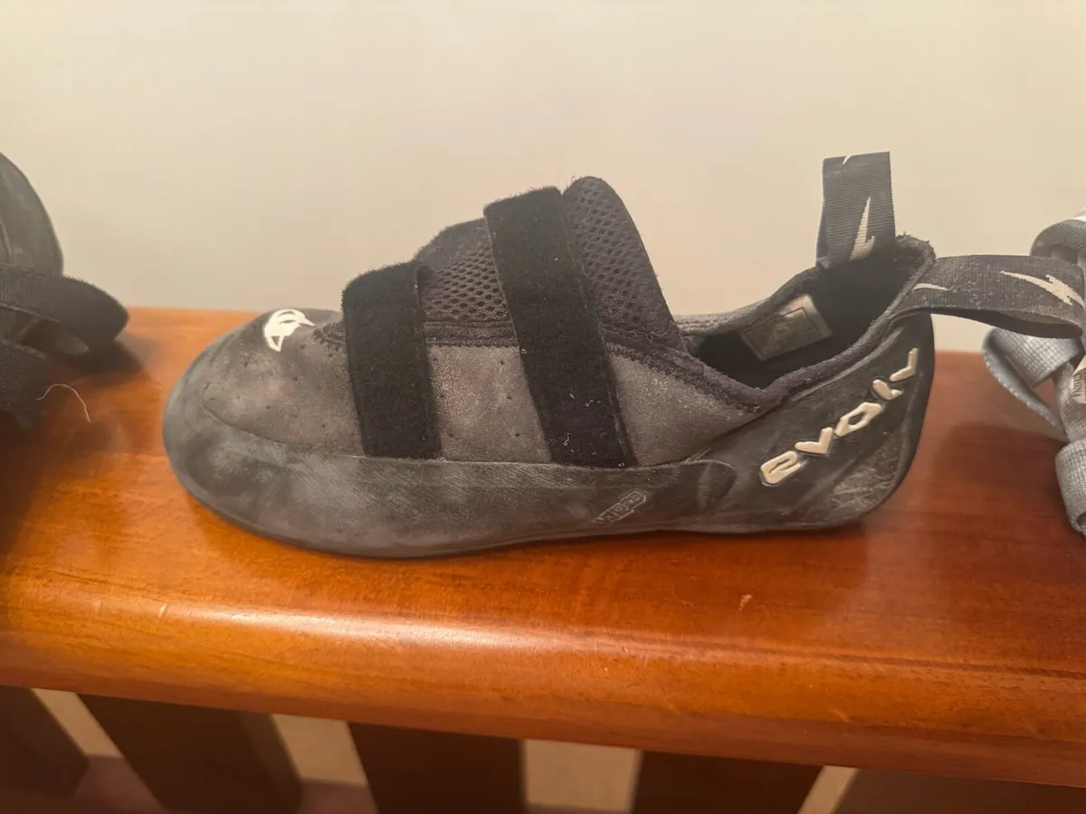 Rock Climbing Shoes - Image 2