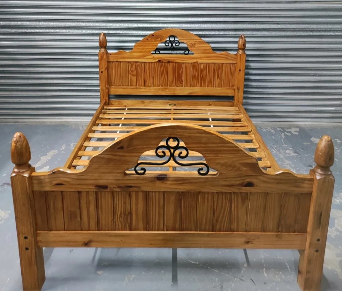 5 piece solid wood mexican pine bedroom set - Image 3