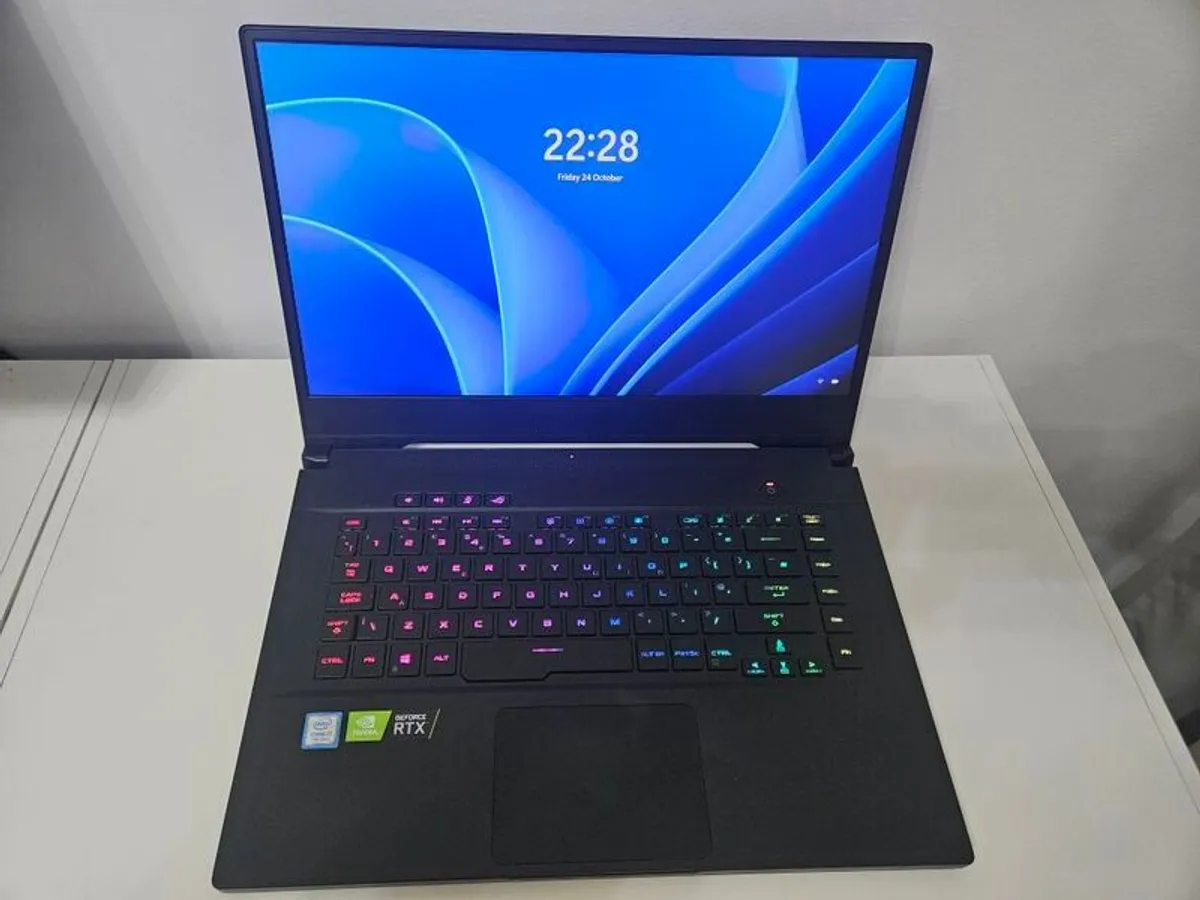 Gaming laptop Asus ROG Strix Zephyrus M - Image 1