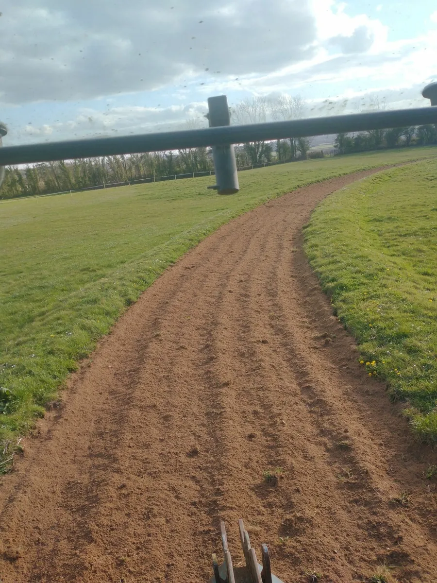 Stables / racing yard for rent - Image 2