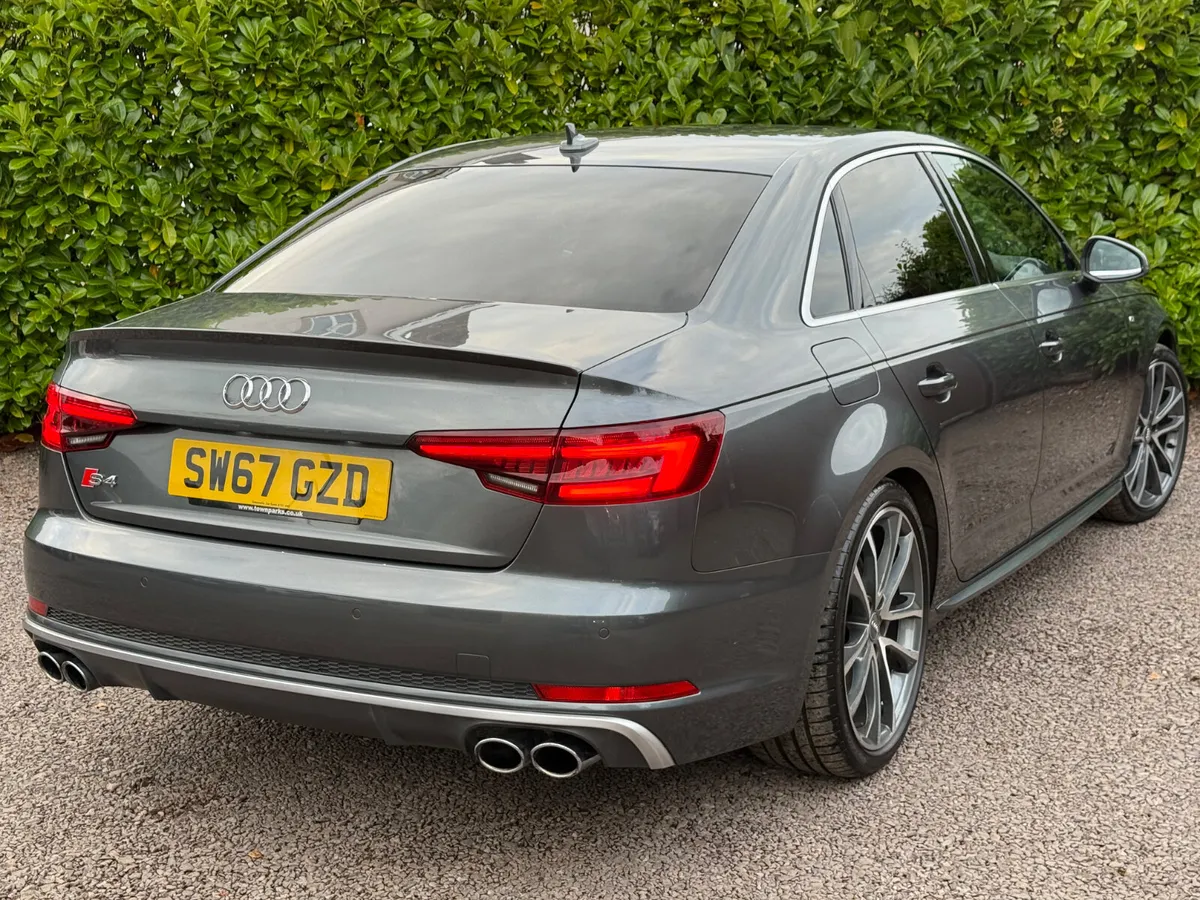 Audi S4 3.0 TFSI Quattro S-Tronic - Image 4