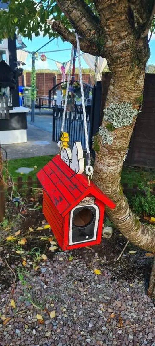 Snoopy bird house - Image 3