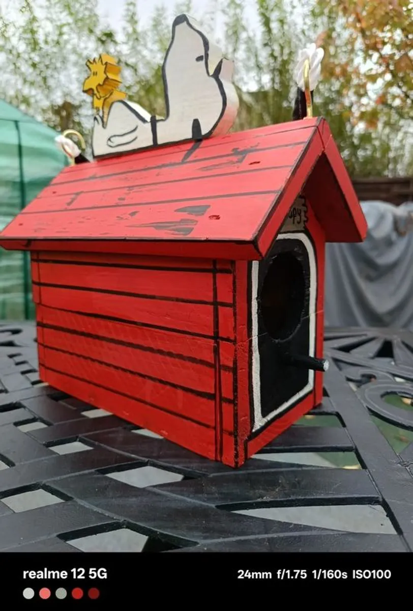 Snoopy bird house - Image 4