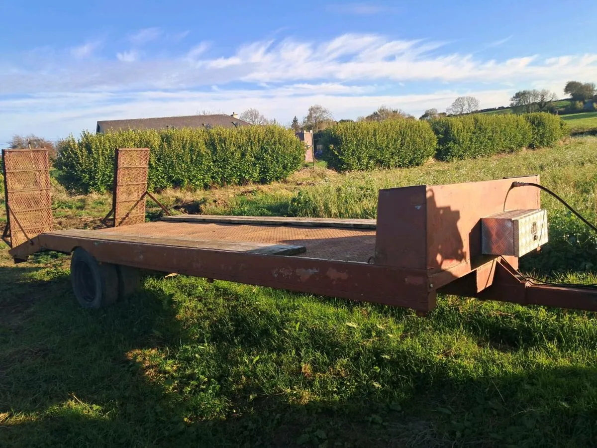 6 tonne lowloader - Image 3