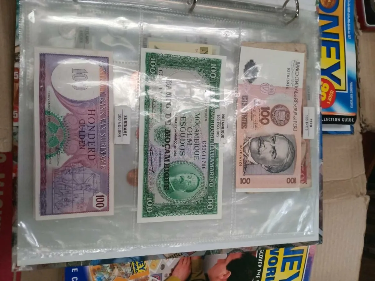 Coins and notes - Image 4