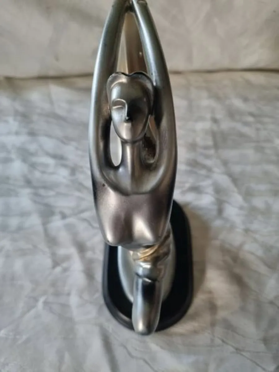 Art Deco style figurine - Image 4