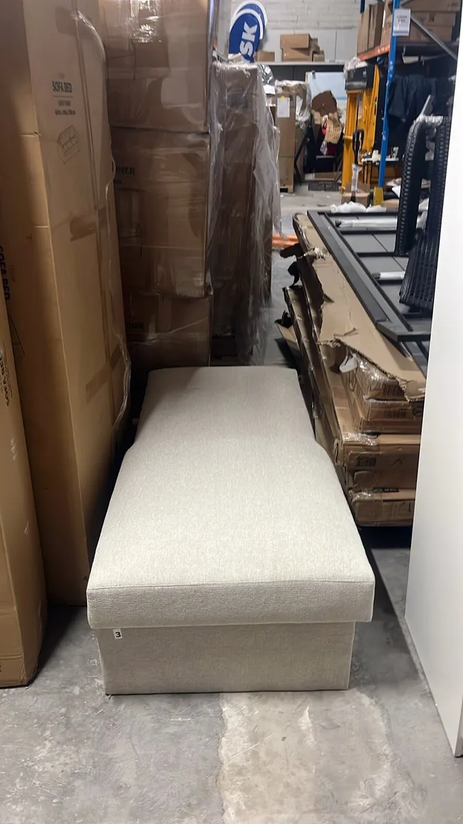 Single sofa bed with storage - Image 1