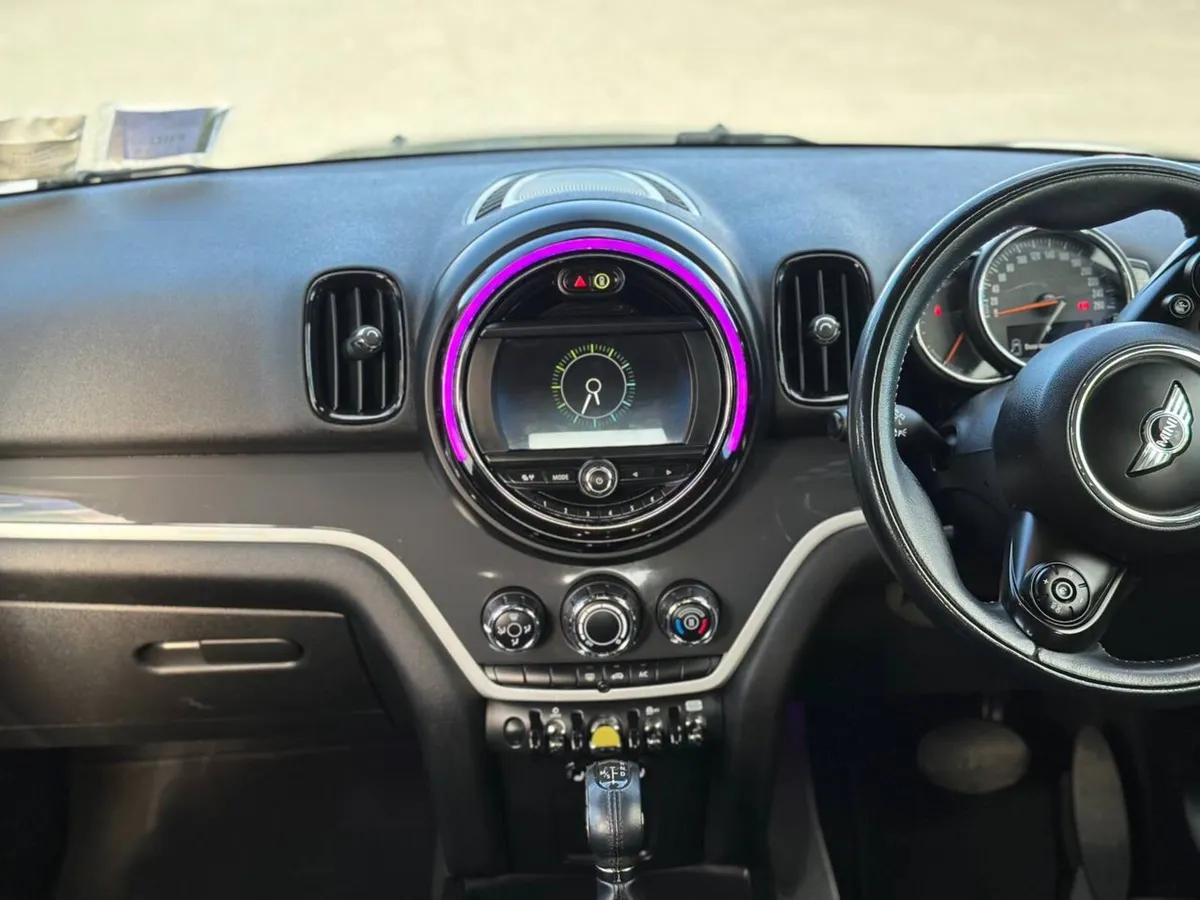 MINI Countryman S /Automatic/58000 mi hybrid - Image 2