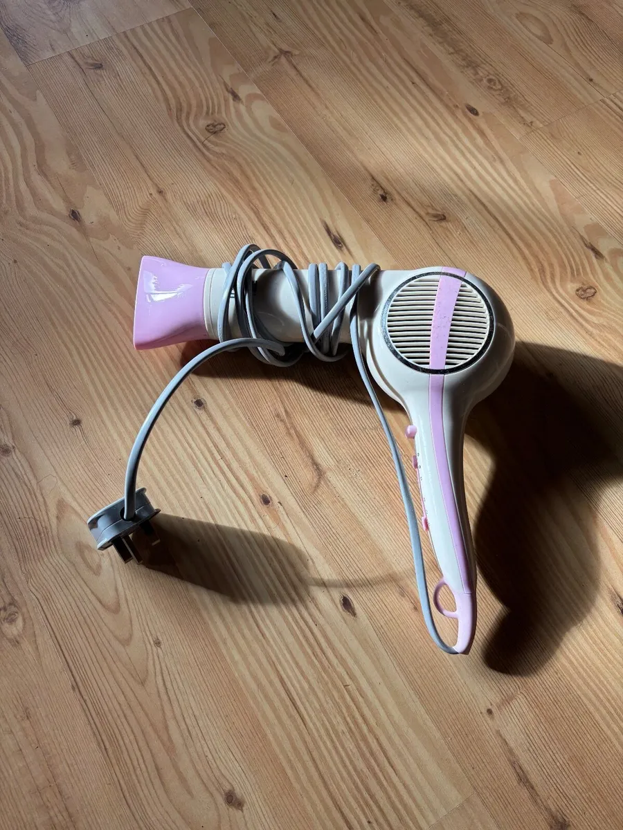 Two hair dryers - Image 4