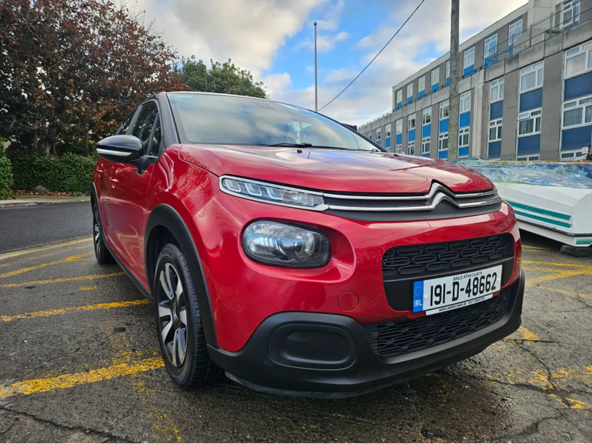 Citroen C3 1.2 FEEL PURETECH 5DR - Image 1