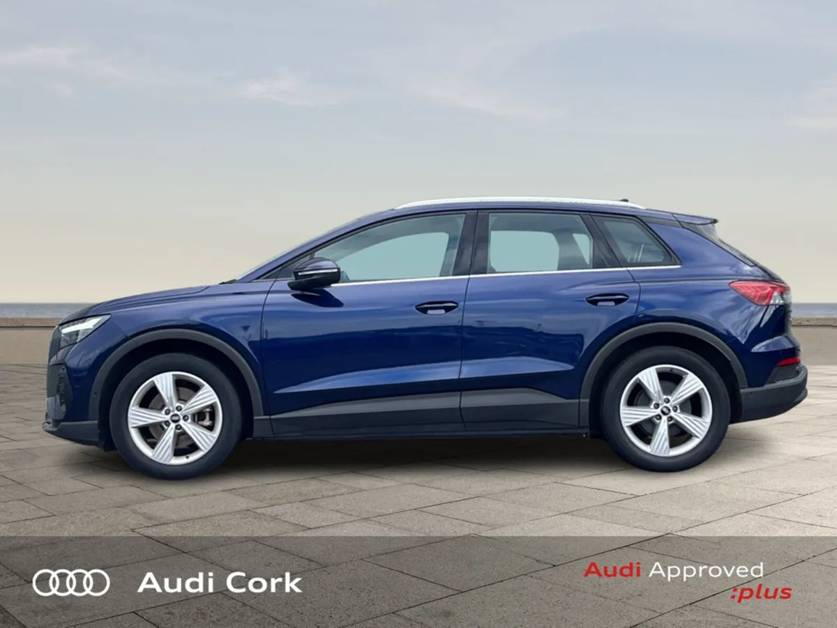Audi Q4 e-tron E-TRON SUV 35 ADVANCE AUTOMATIC - Image 4