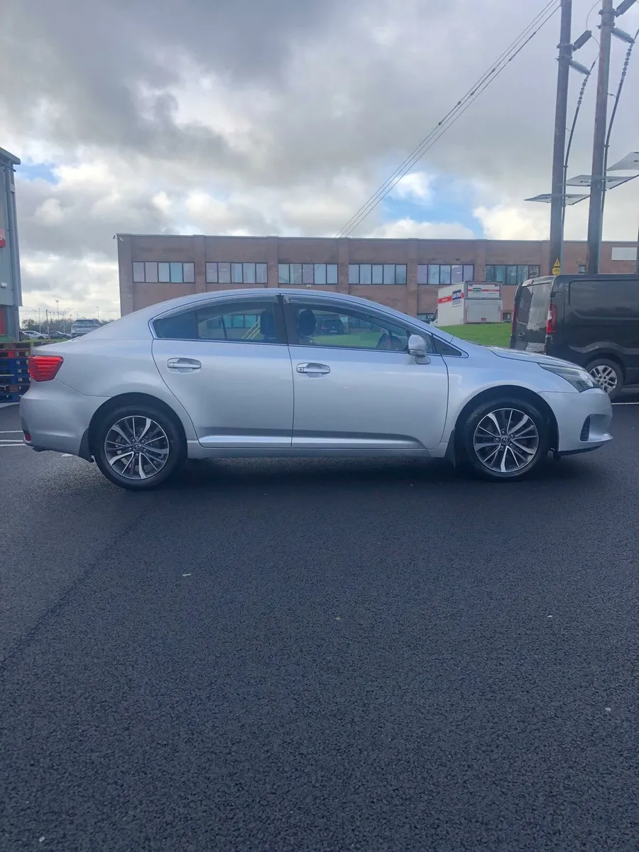 Toyota Avensis 2.0D4D - Image 3