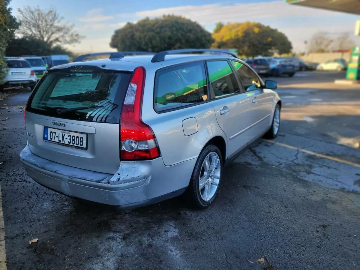 2007 volvo  v50 nct - Image 3