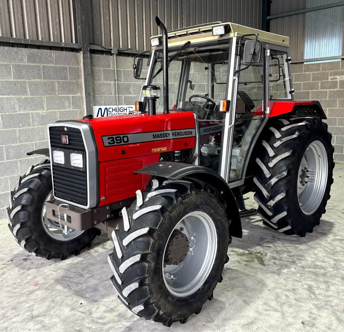 MASSEY FERGUSON 390 - Image 1