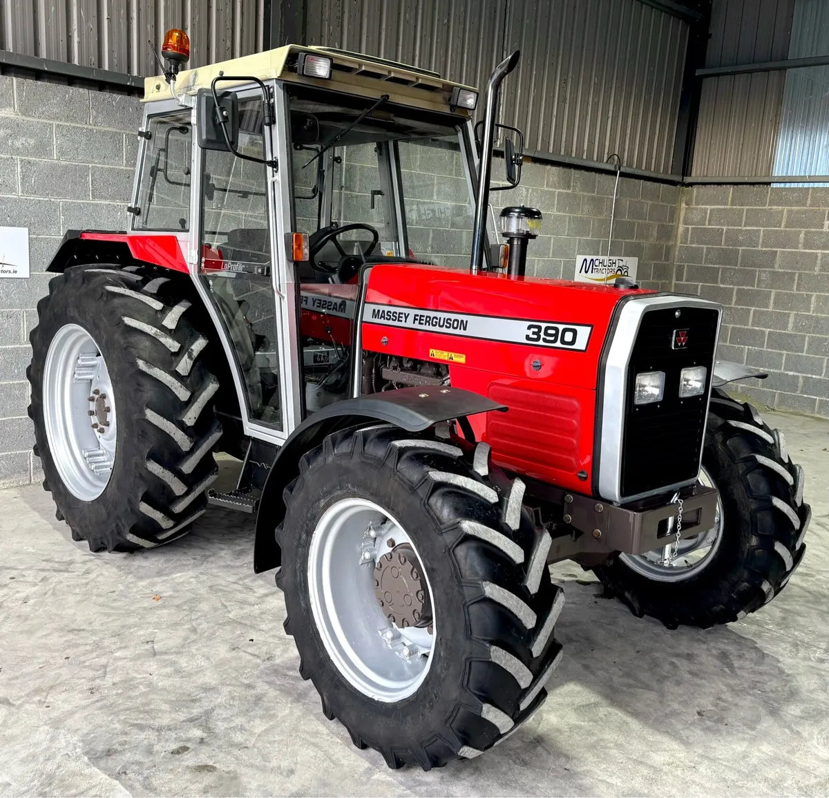 MASSEY FERGUSON 390 - Image 2