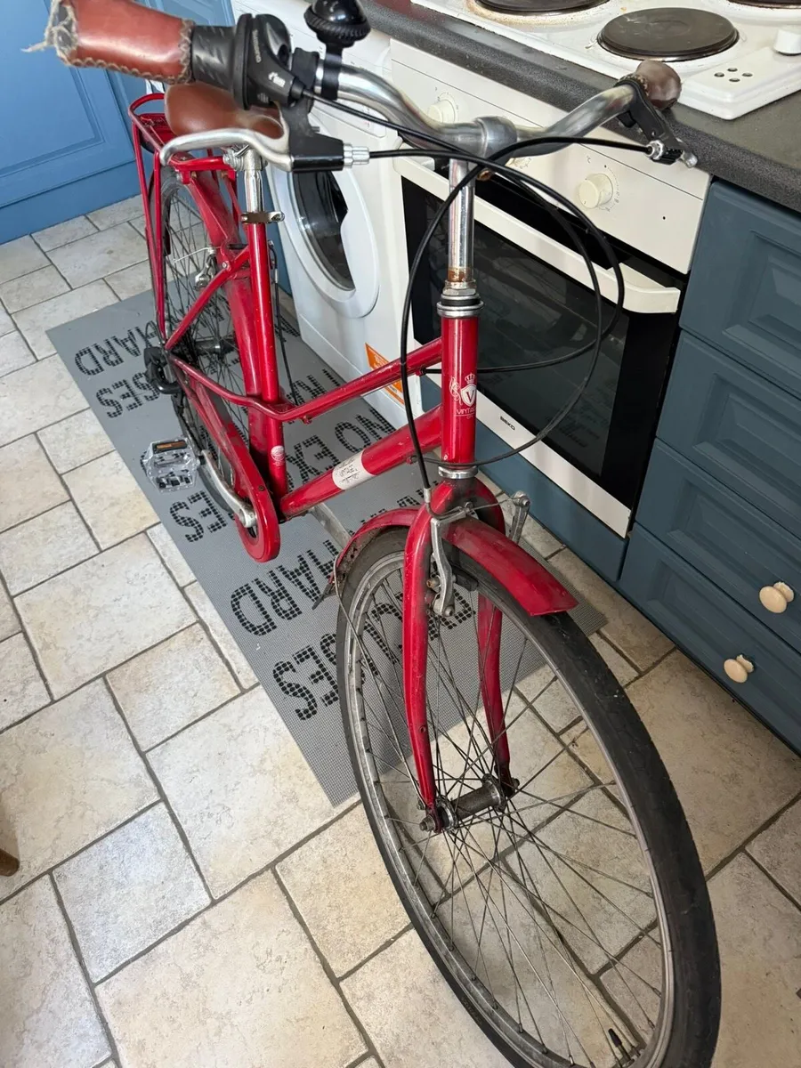 Vintage bike - Image 3