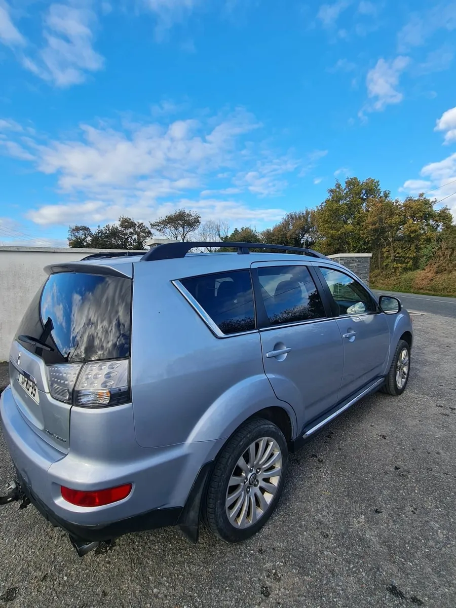 Mitsubishi Outlander 2013 - Image 2
