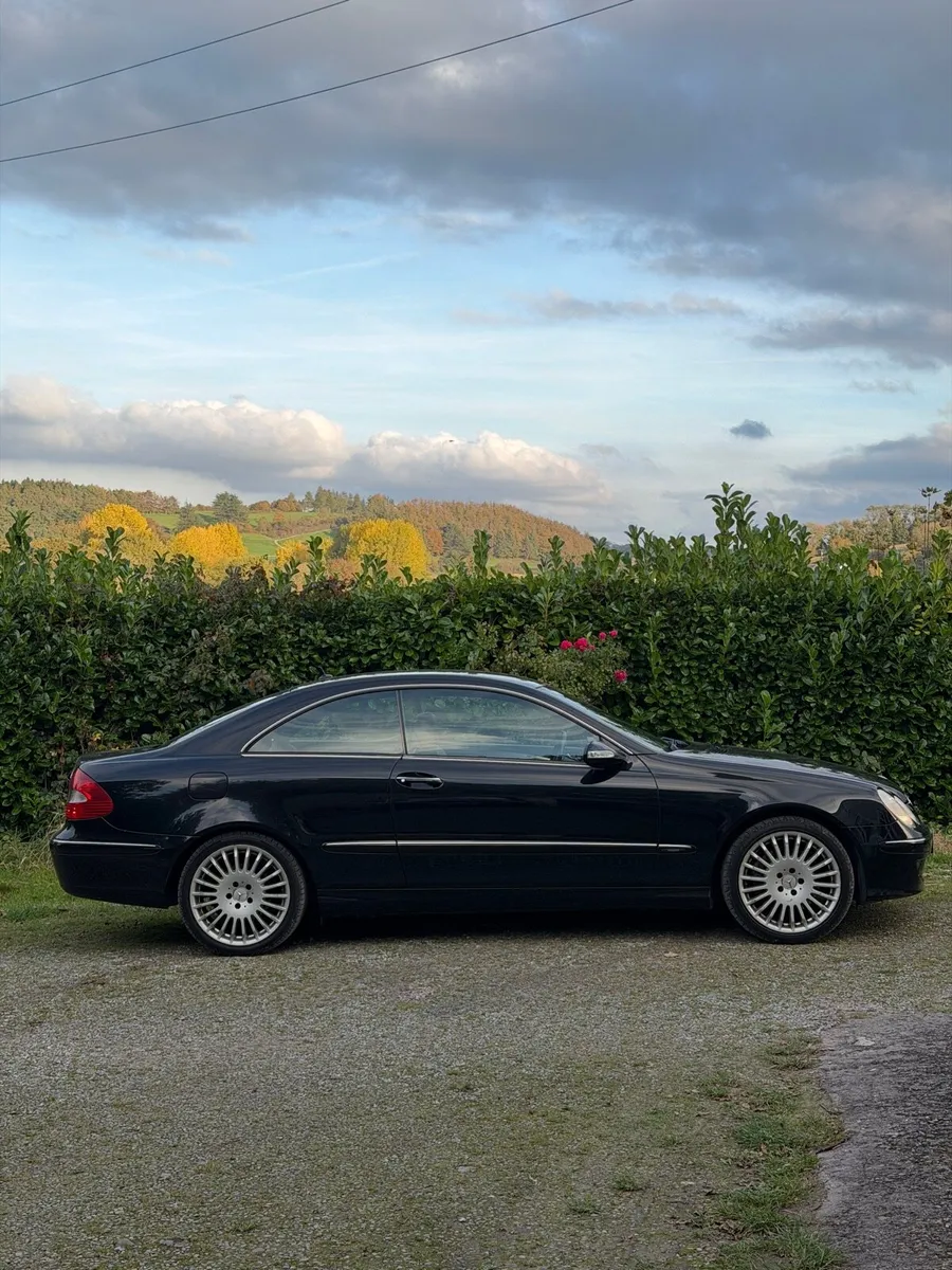 Mercedes-Benz CLK - Image 4