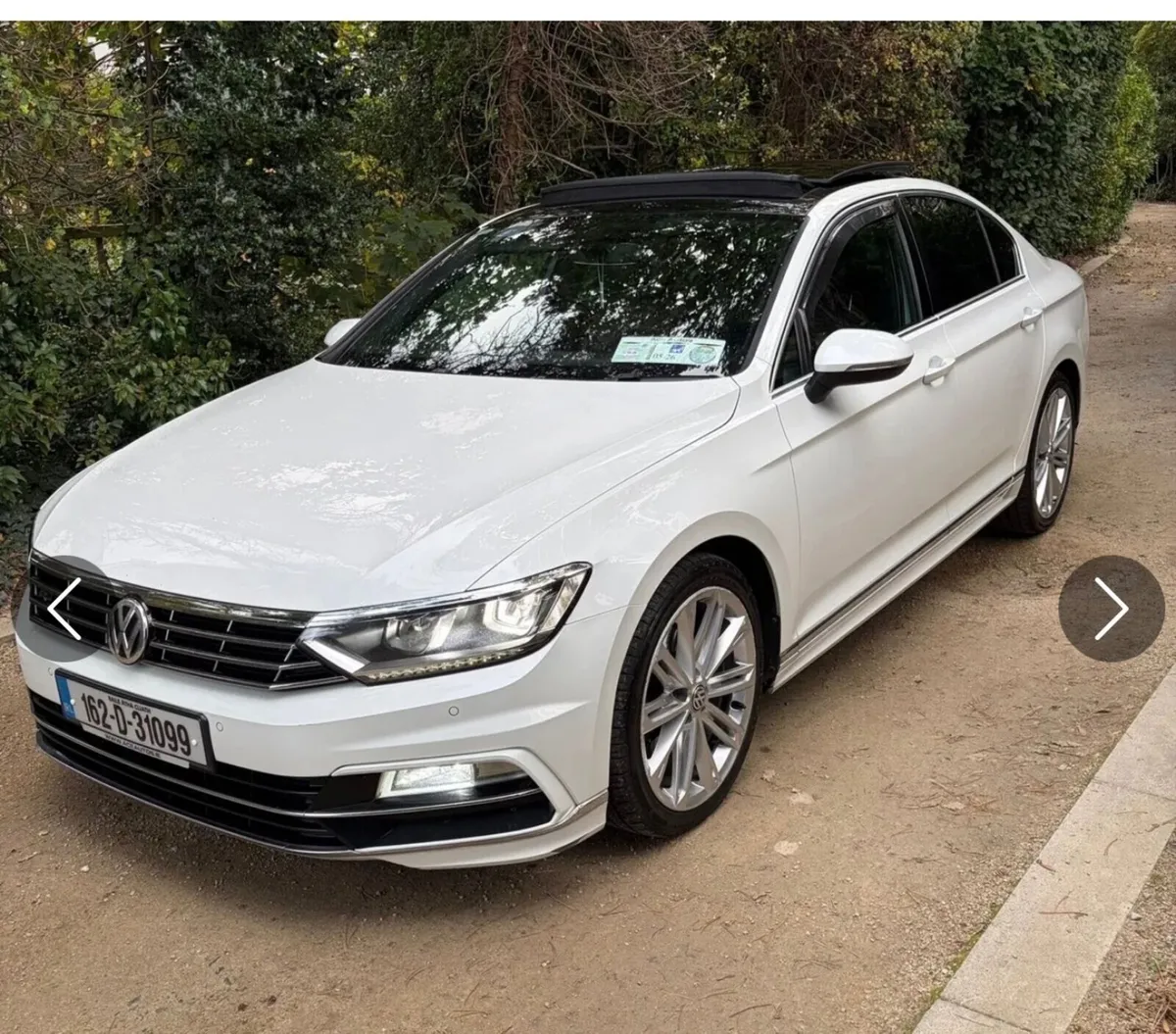Volkswagen Passat 2016 - Image 2