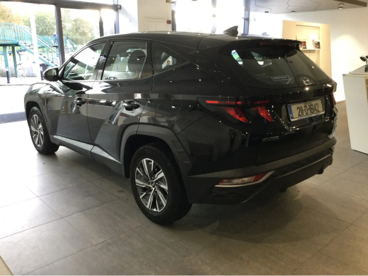 Hyundai Tucson COMFORT PLUS HYBRID - Image 4
