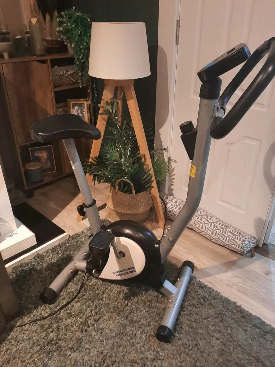 Excersise bike - Image 4