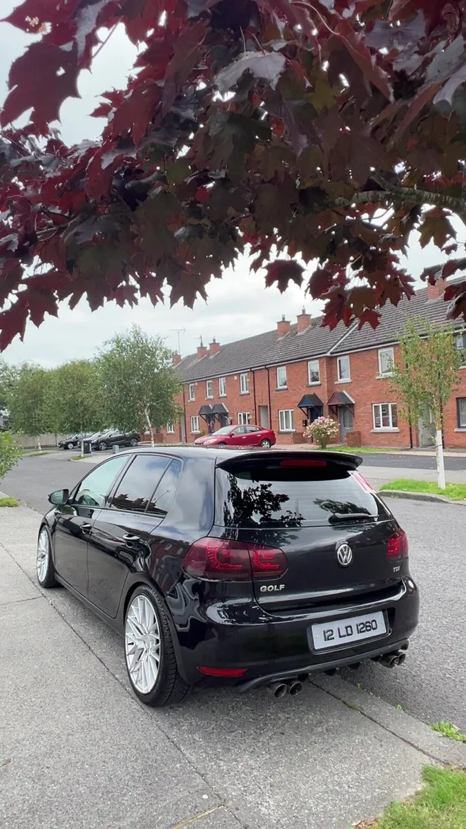 12 Volkswagen Golf Tdi - Image 3