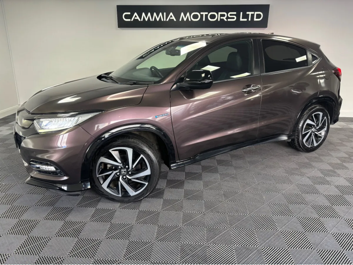 Honda Vezel *HONDA VEZEL* *LOW MILEAGE* *AUTOMATIC - Image 2