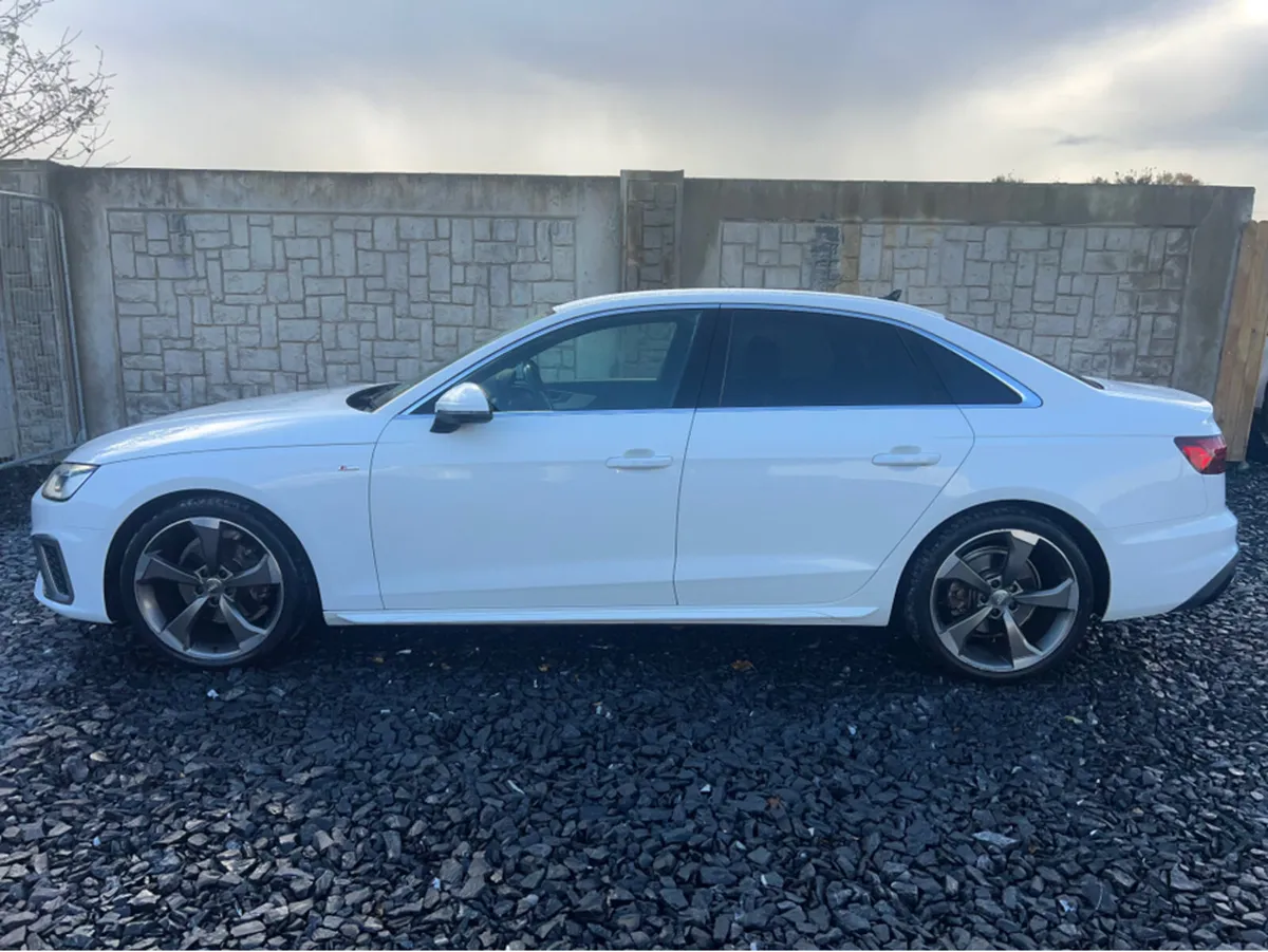 Audi A4 2.0 TDI S LINE 30 136PS 4DR AUTOMATIC - Image 4