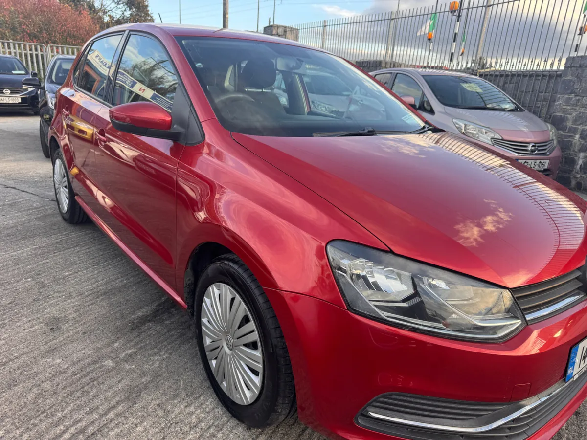 VW Polo 2014 1.2L vinred - Image 2