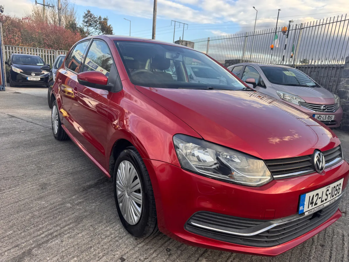 VW Polo 2014 1.2L vinred - Image 3