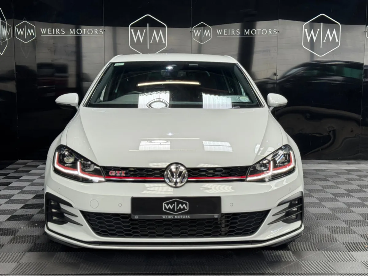 Volkswagen Golf GTI PERFOMANCE 245BHP 5DR AUTO - Image 4