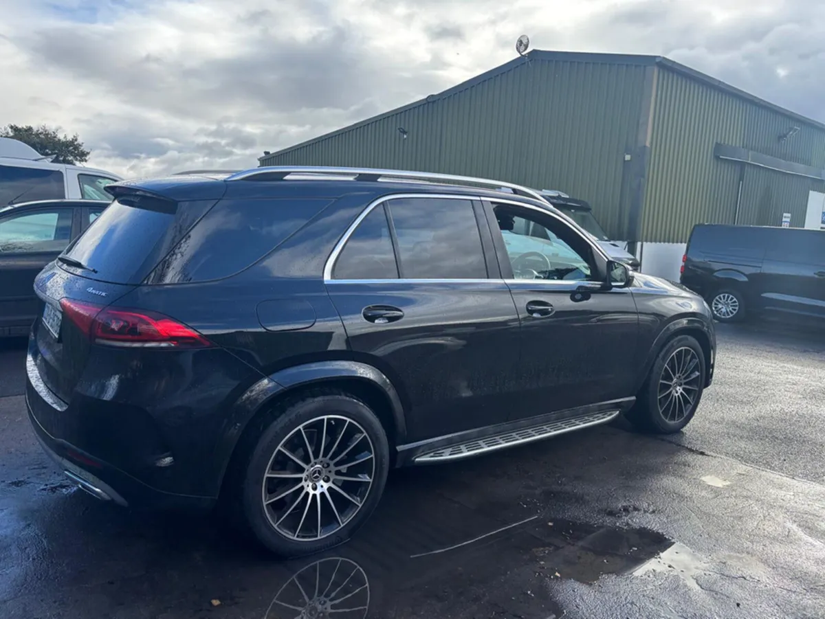 Mercedes-Benz GLE 350 DE AMG LINE PREMIUM 4MATIC - Image 3